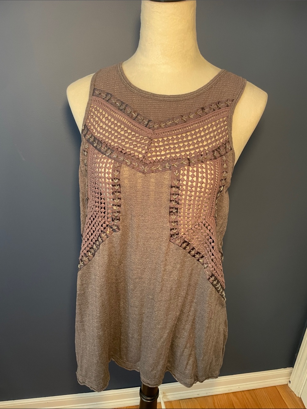 Crochet Panel Sleeveless Tank Top - Grey